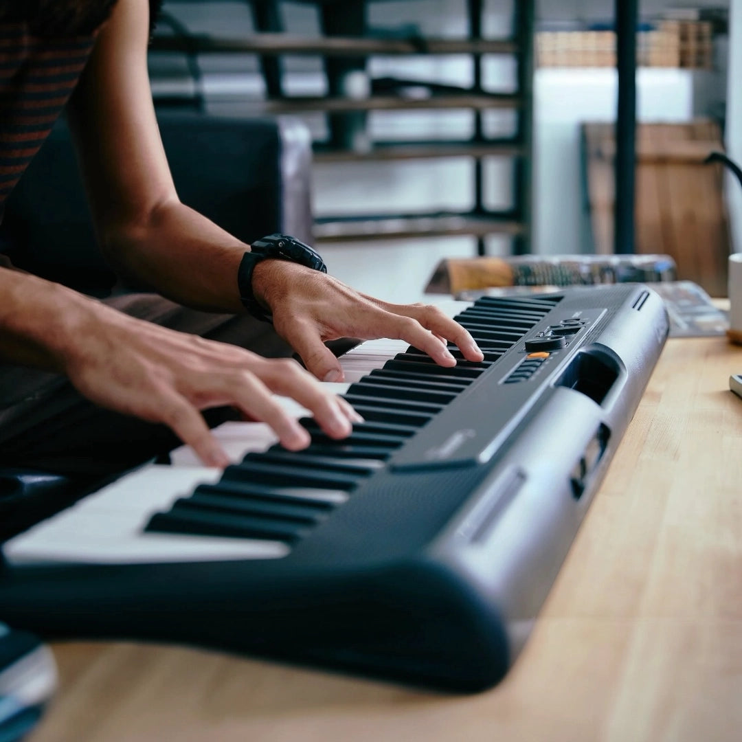 Casio CTS200BK 61-Key Portable Keyboard - Black