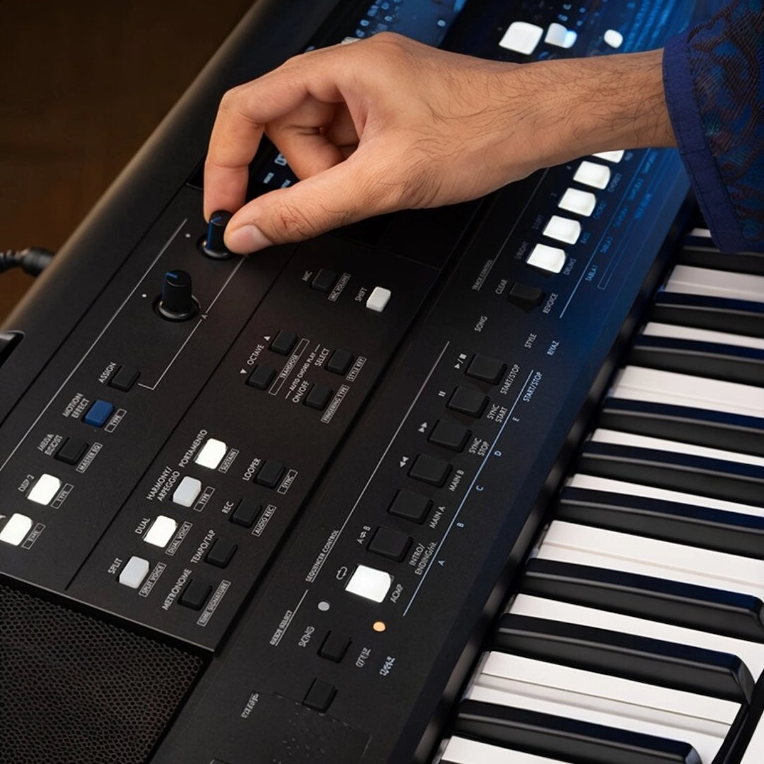Yamaha PSR-I610 61 Keys Portable Keyboard