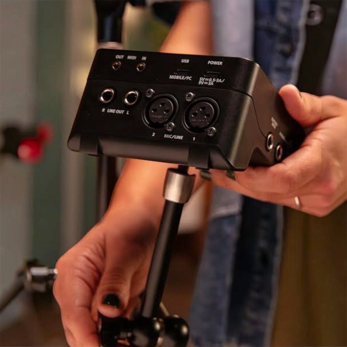 Roland GO:MIXER STUDIO Portable Audio Interface